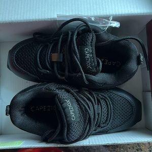 Capezio Hip Hop Sneaker